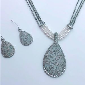 Necklace and Earrings Set